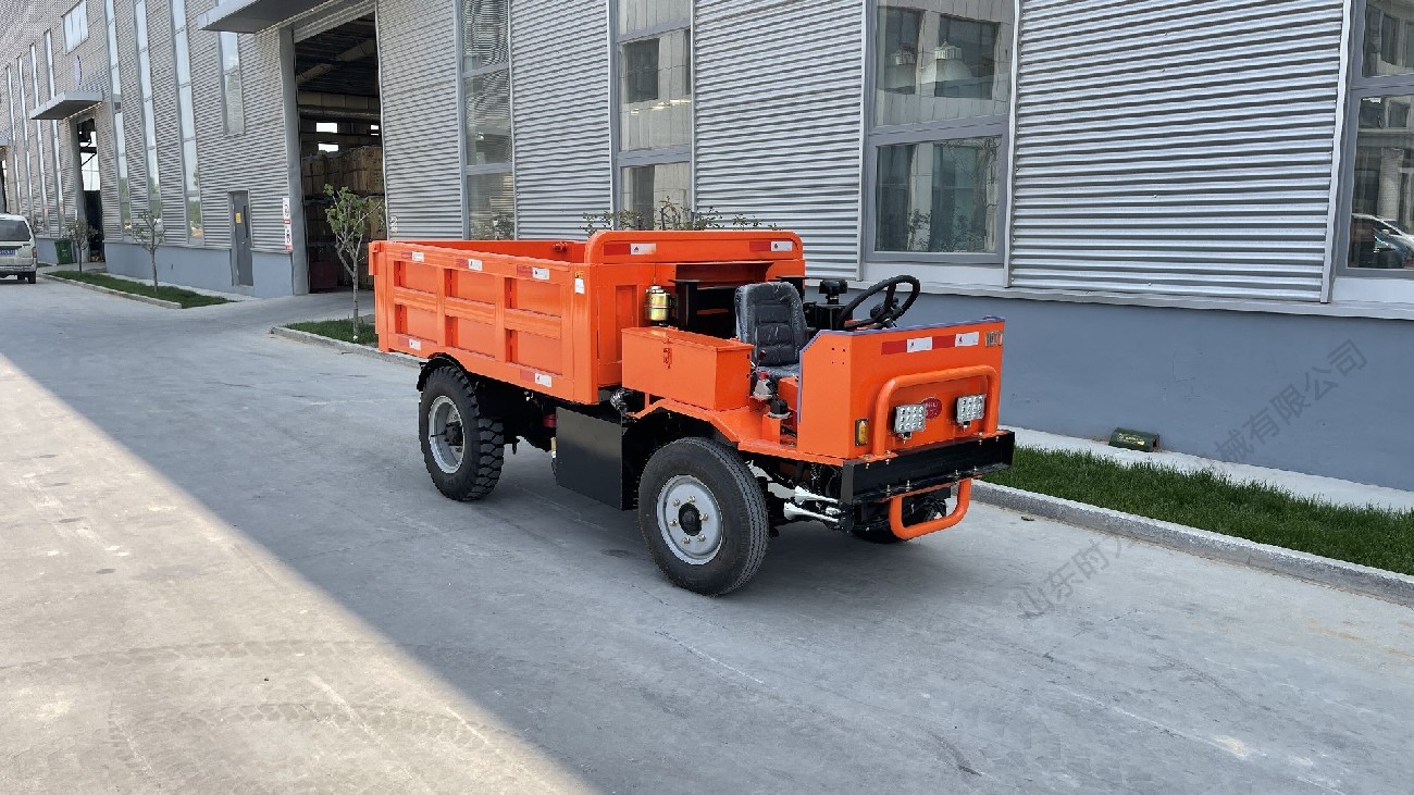 开工前，记得给矿车做一个全面检查