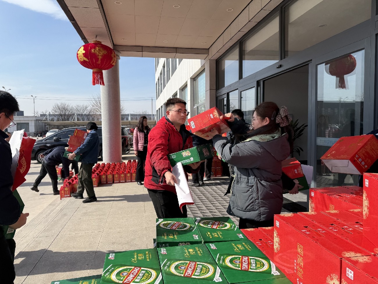 暖冬启新，礼遇同行｜山东时力矿山机械有限公司新春福利温情派送